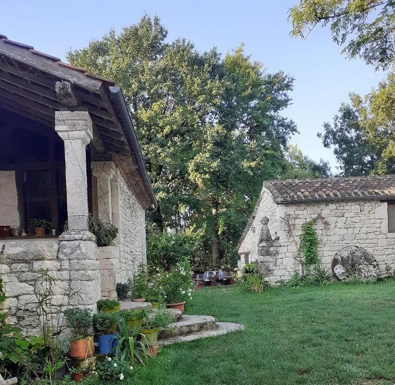 Ferme De Laspeyrieres Montcuq Panzió